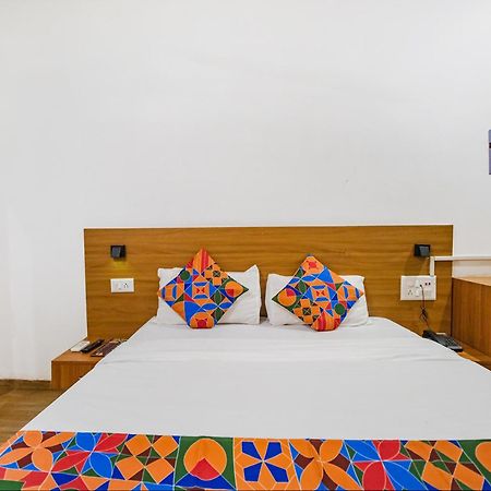 古瓦哈提 旗舰77064卡拉普哈尔阿努拉格旅馆酒店 外观 照片